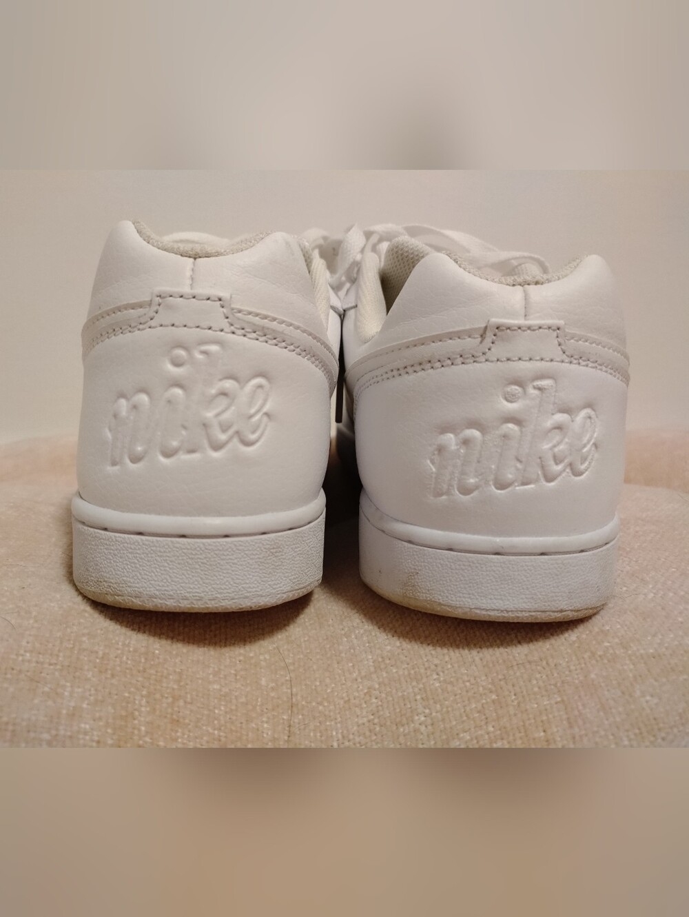 Nike Men’s White Low-Top Sneaker